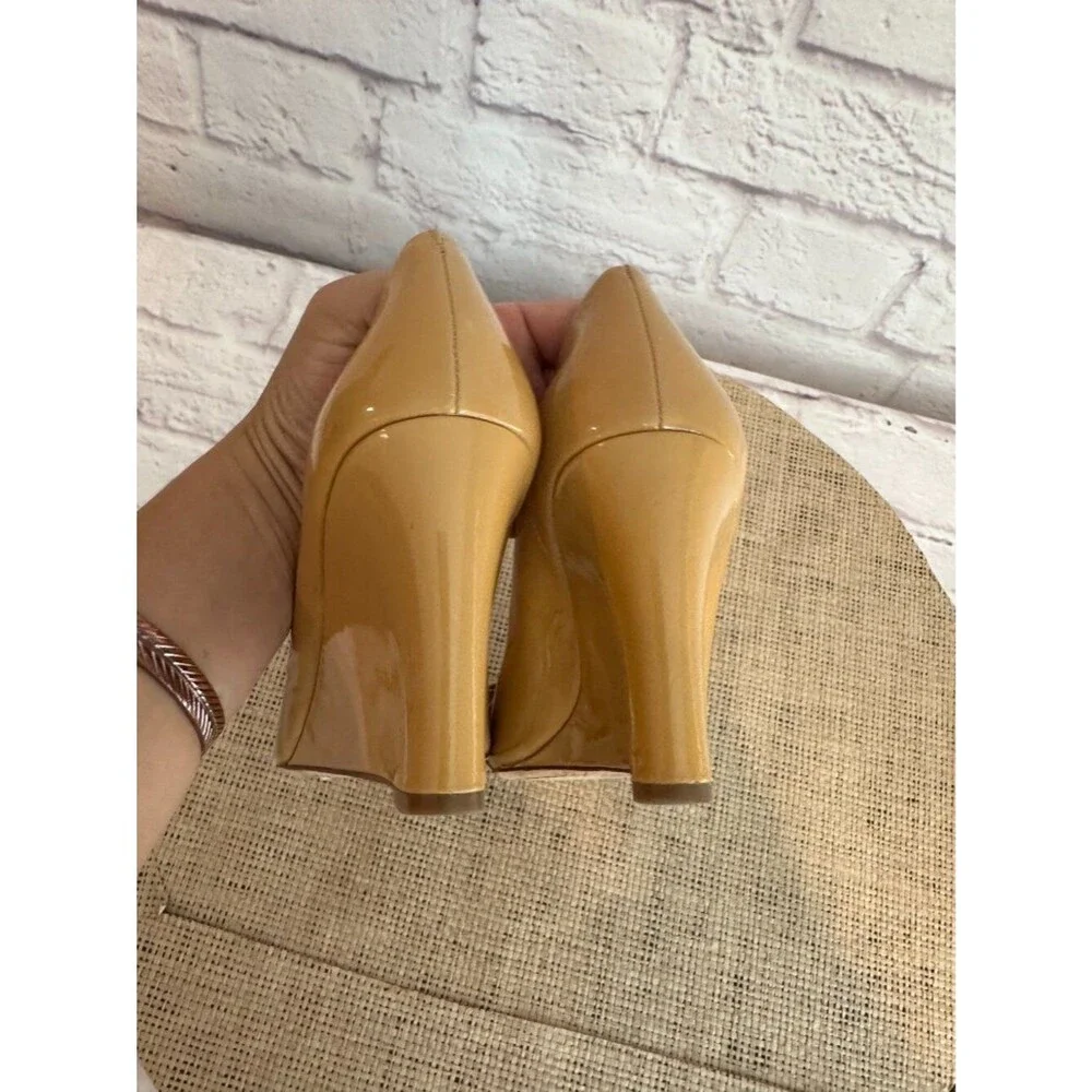 Tory Burch TRUDY gold yellow Patent Leather Wedge Pumps Bow size 9